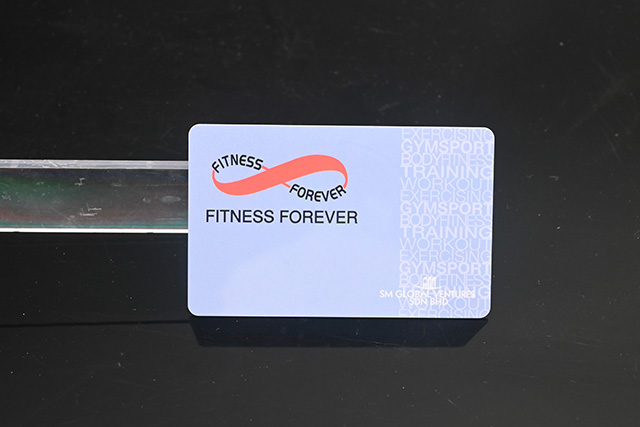 金屬卡的制作和pvc卡的制作有什么區(qū)別呢? 金屬卡的制作和pvc卡的制作有什么區(qū)別呢?