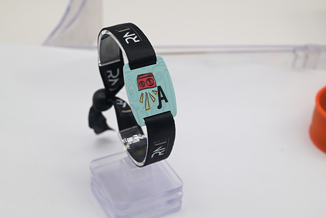 銀行滴膠卡升級在即，國產芯片及滴膠卡生產制作廠家都準備好了嗎？