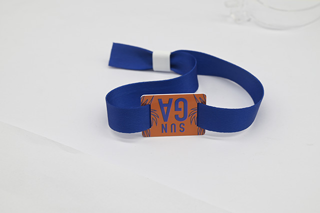 今年福建省在部分試點“醫療就診一卡通” 解決醫療支付問題